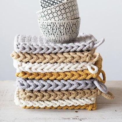 Farmhouse Aprons & Oven Mitts