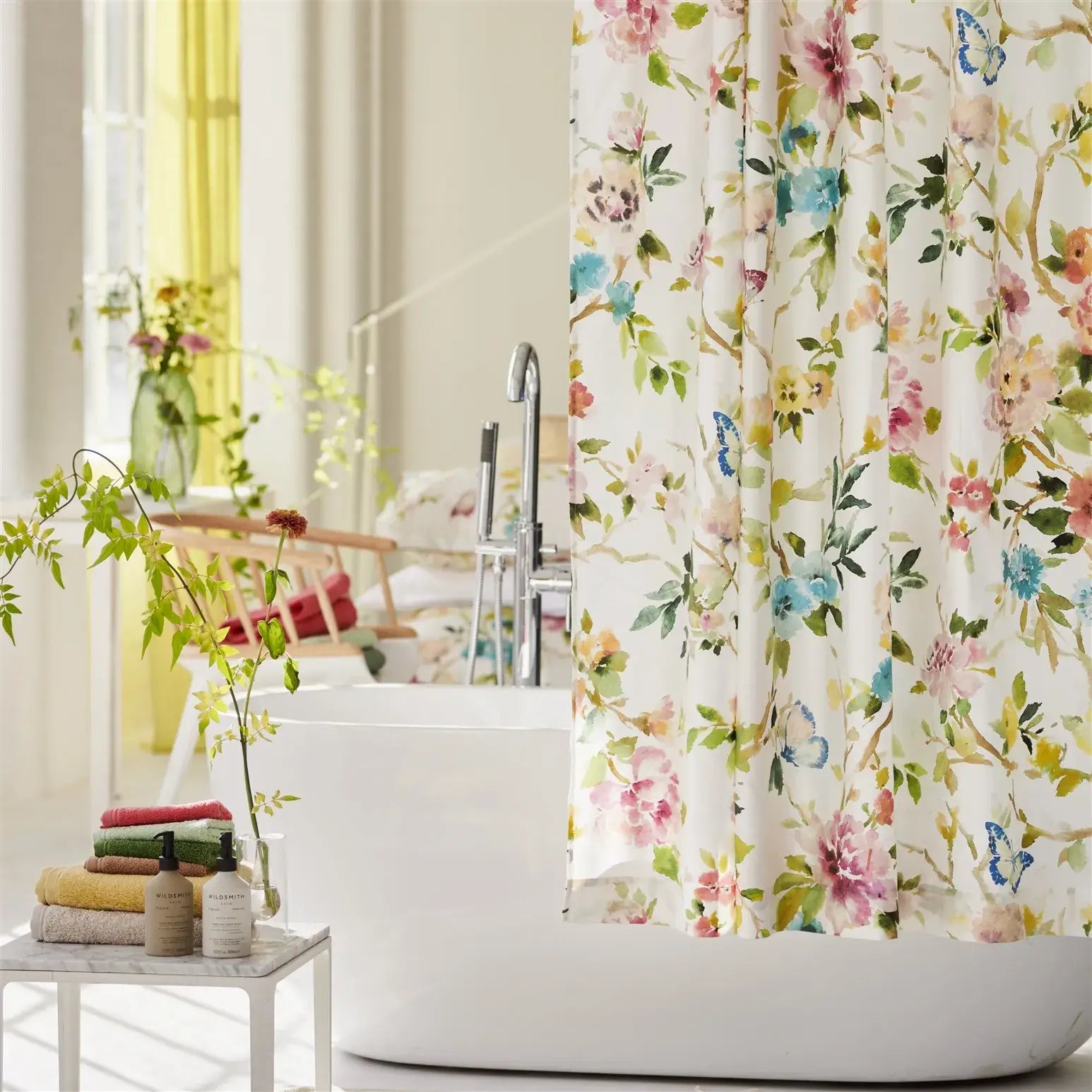 Fiore D'acqua Peony Shower Curtain