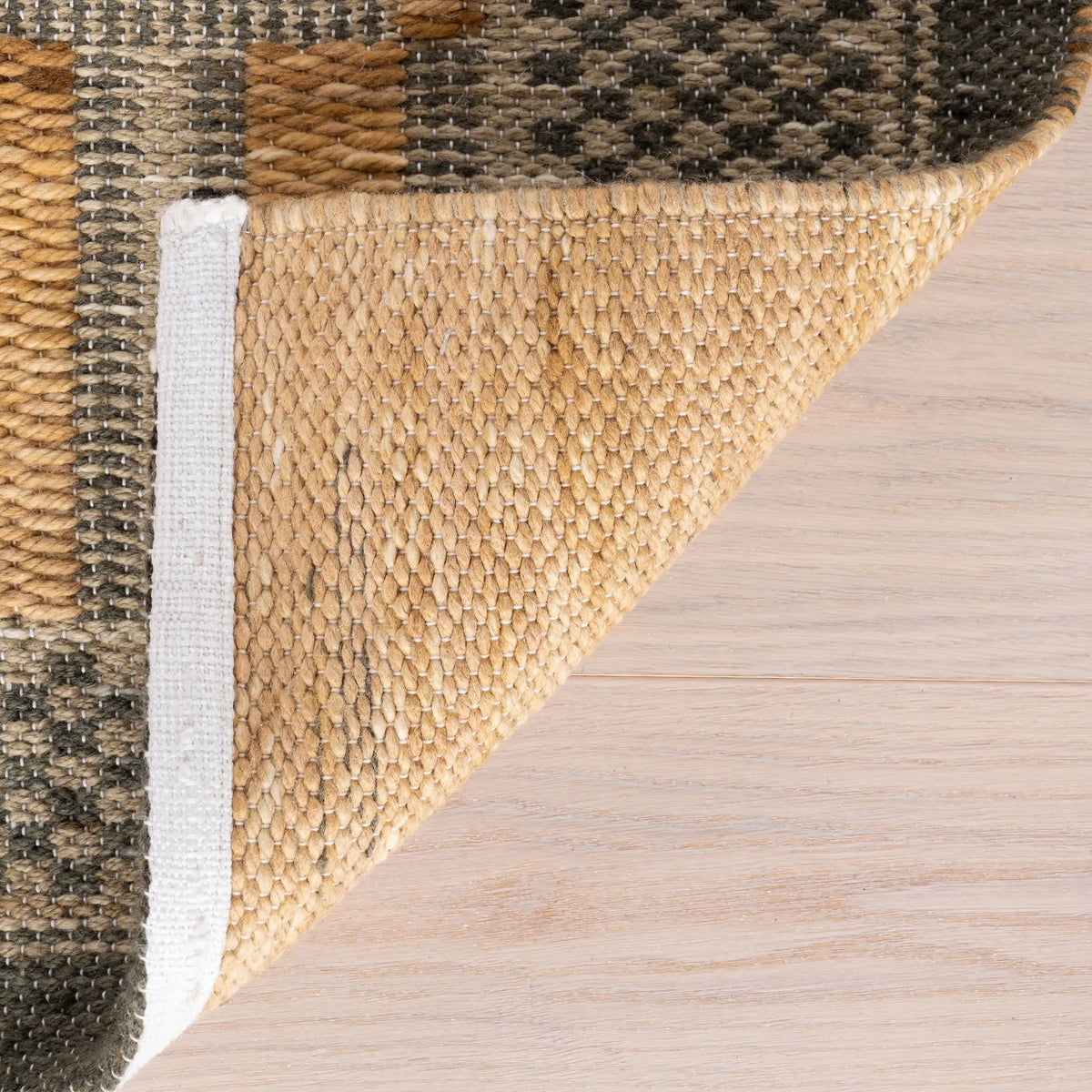 Leland Indoor/Outdoor Rug