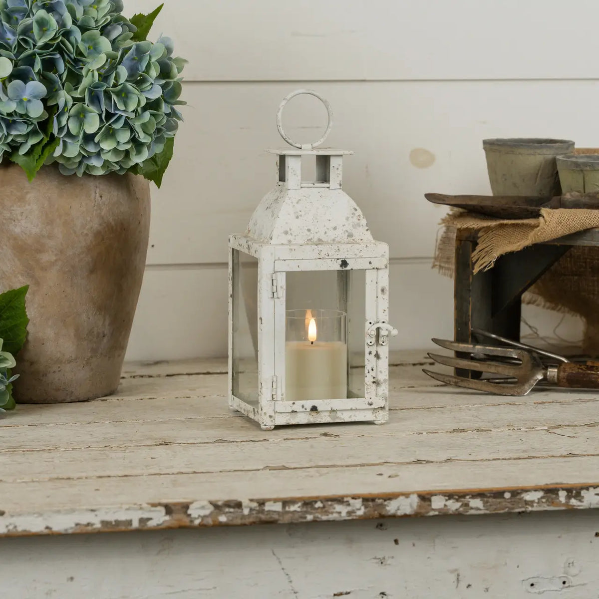 Aged White Lantern