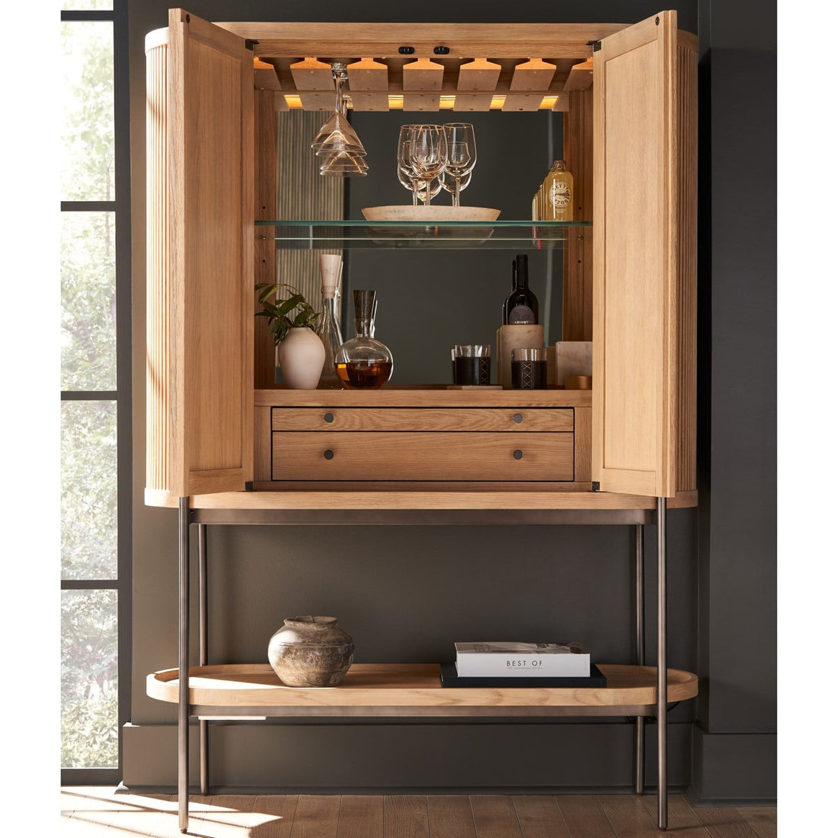 Modern Linnea Bar Cabinet