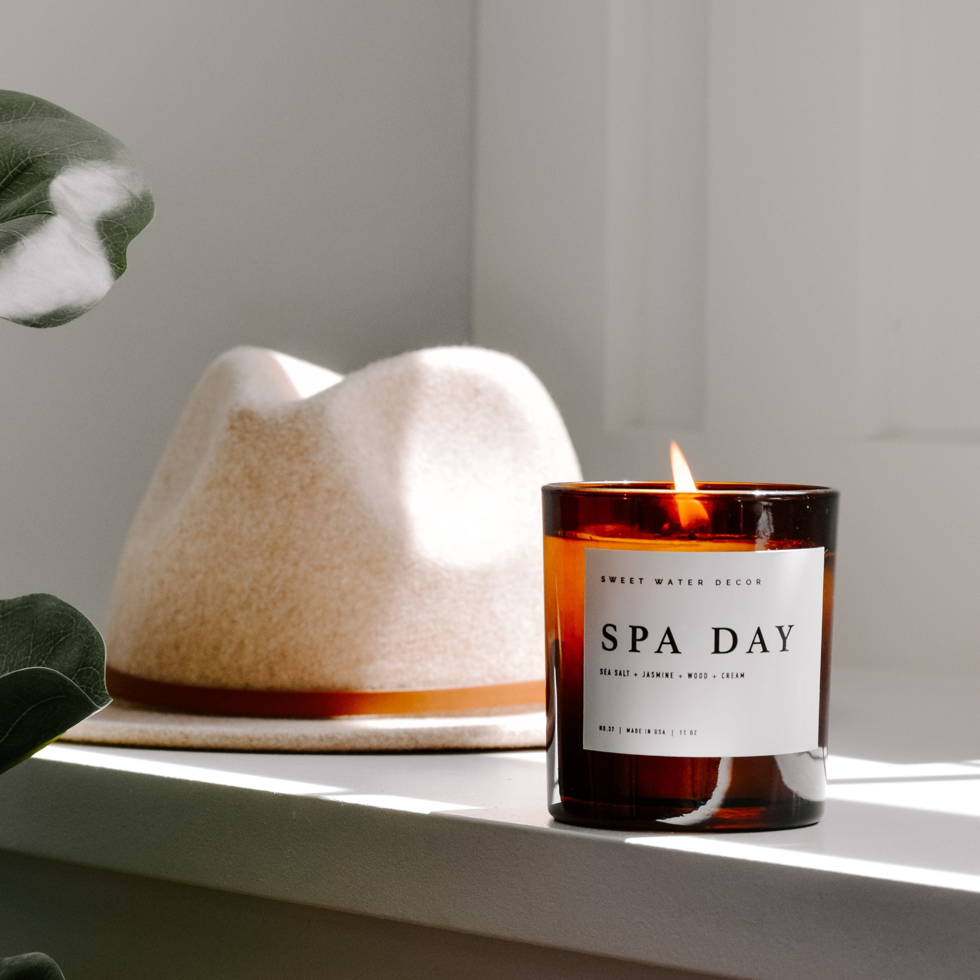 Spa Day Amber Jar Candle