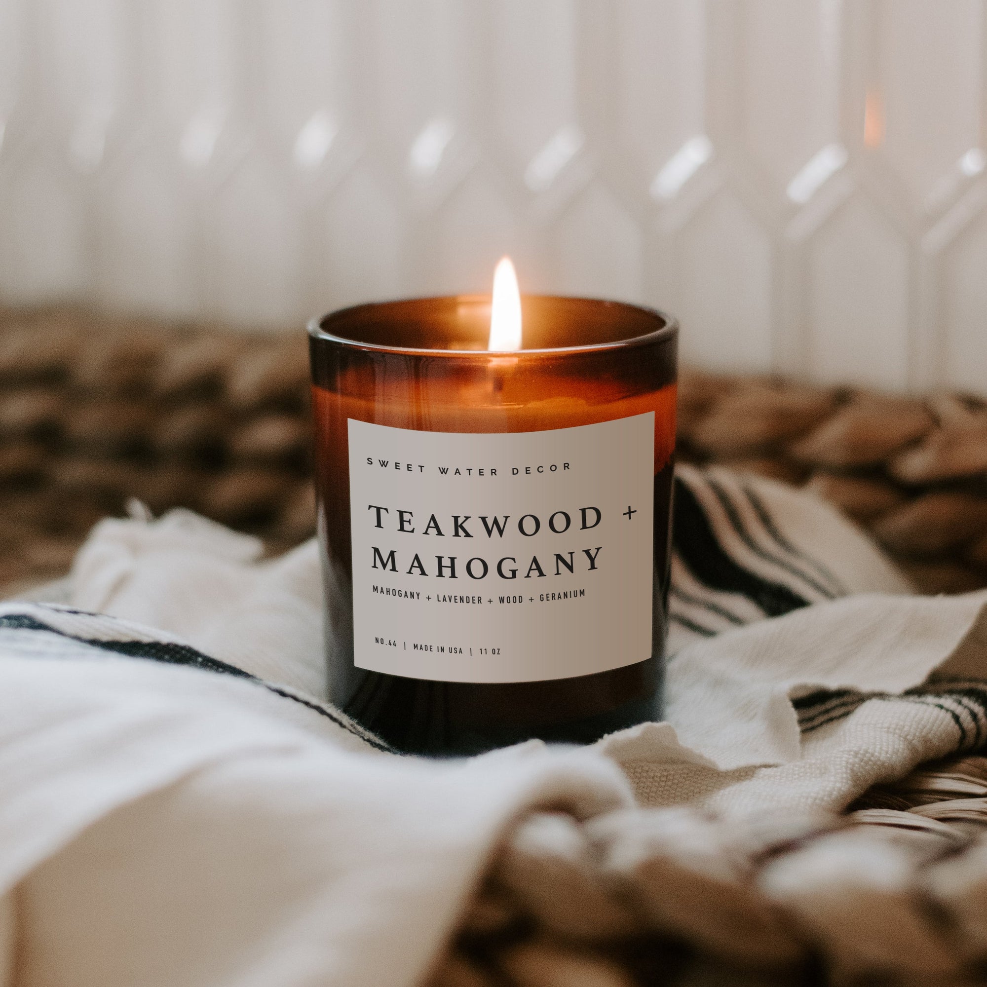 Teakwood and Mahogany Amber Jar Candle