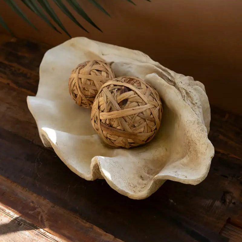 Giant Resin Clam Shell