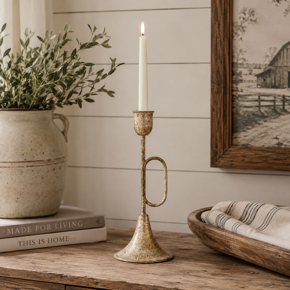 Oval Handle Gold Trumpet Taper Candle Holder