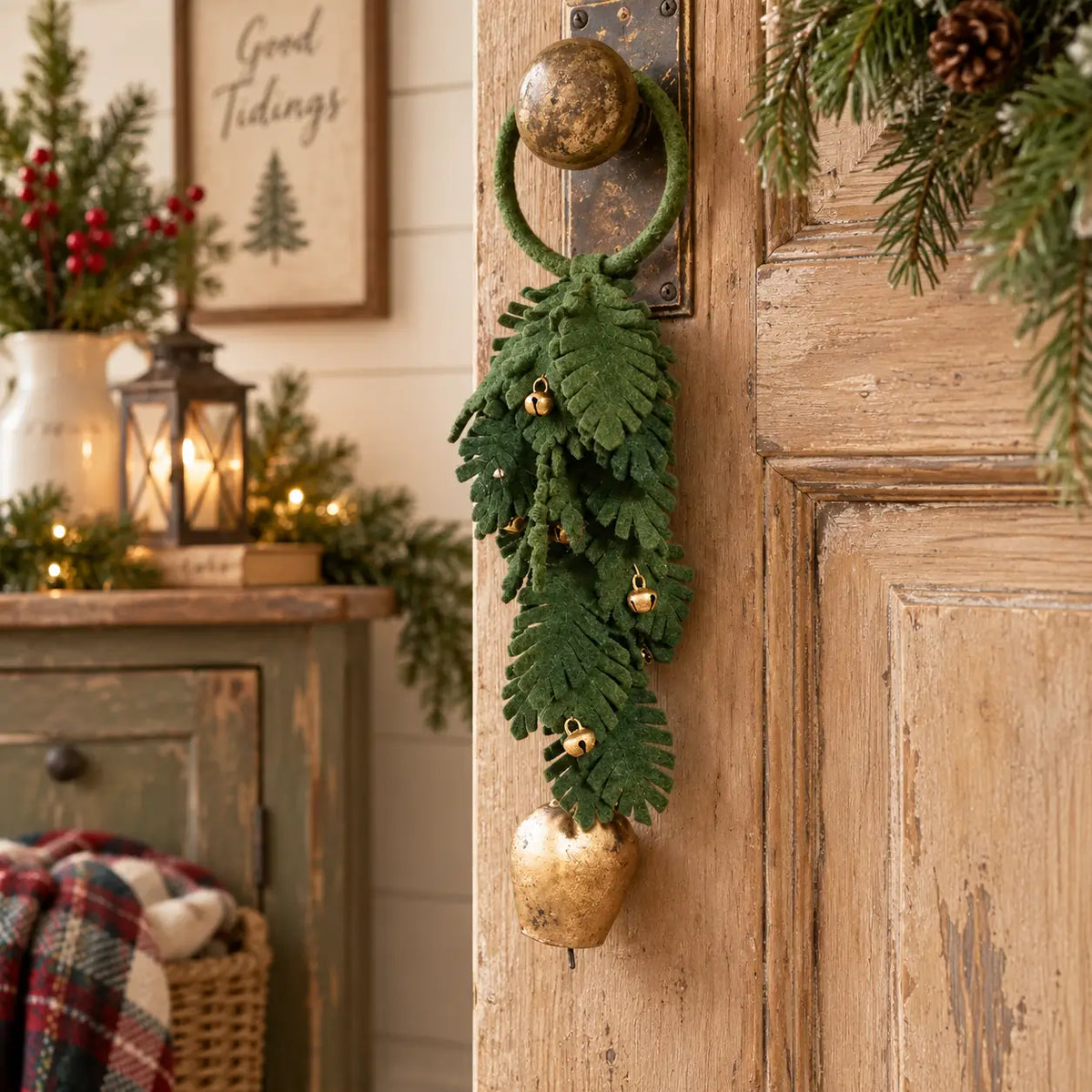 Wool Felt Leaves Door Hanger With Metal Bells
