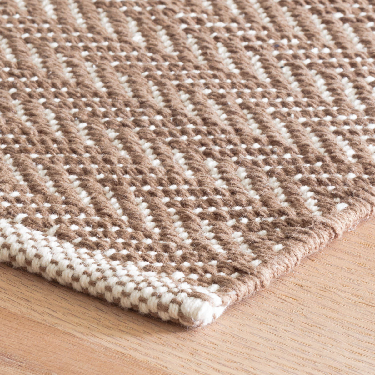 Dash & Albert Herringbone Stone Woven Cotton Rug