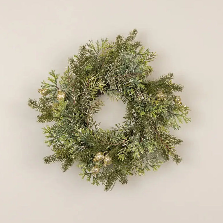 Mixed Pine & Berry Candle Ring