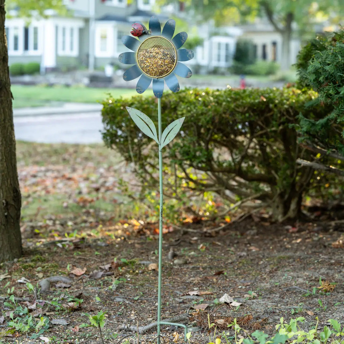 Daisy Bird Feeder