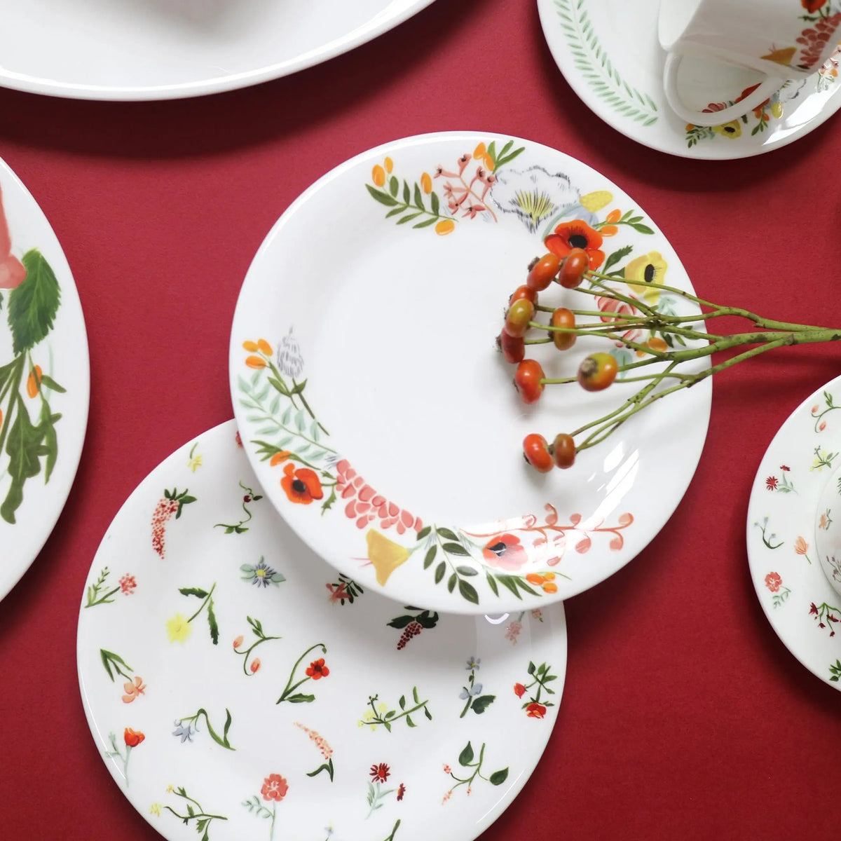 Language of Flowers 8.5" Salad Plate Set
