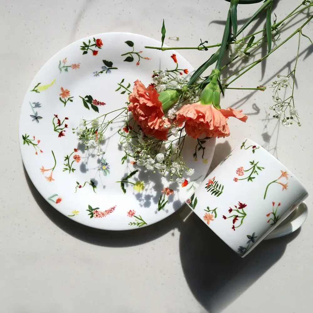 Language of Flowers 8.5" Salad Plate Set
