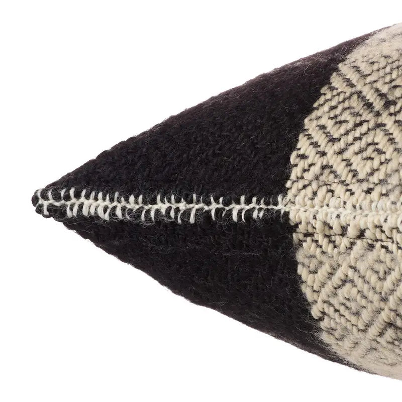 Jaipur Living Margosa Anesha Pillow