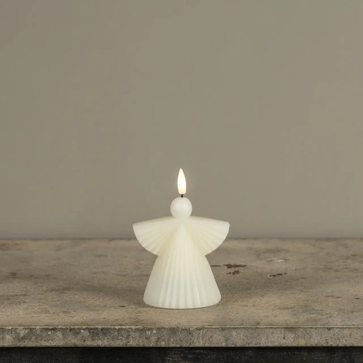 Cream Angel 3D Flame Candle