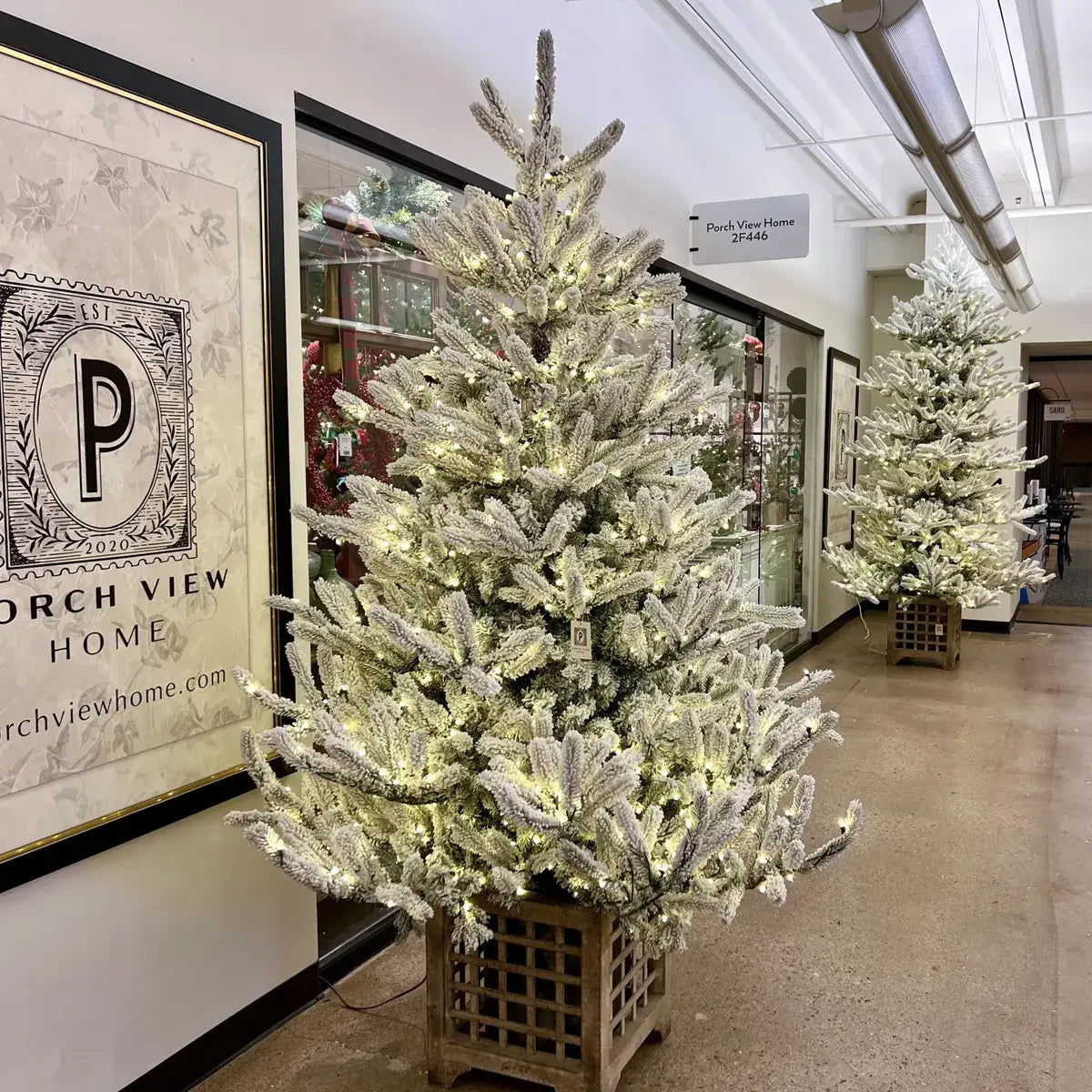 7.5' Flock Balsam Fir Tree With Lights