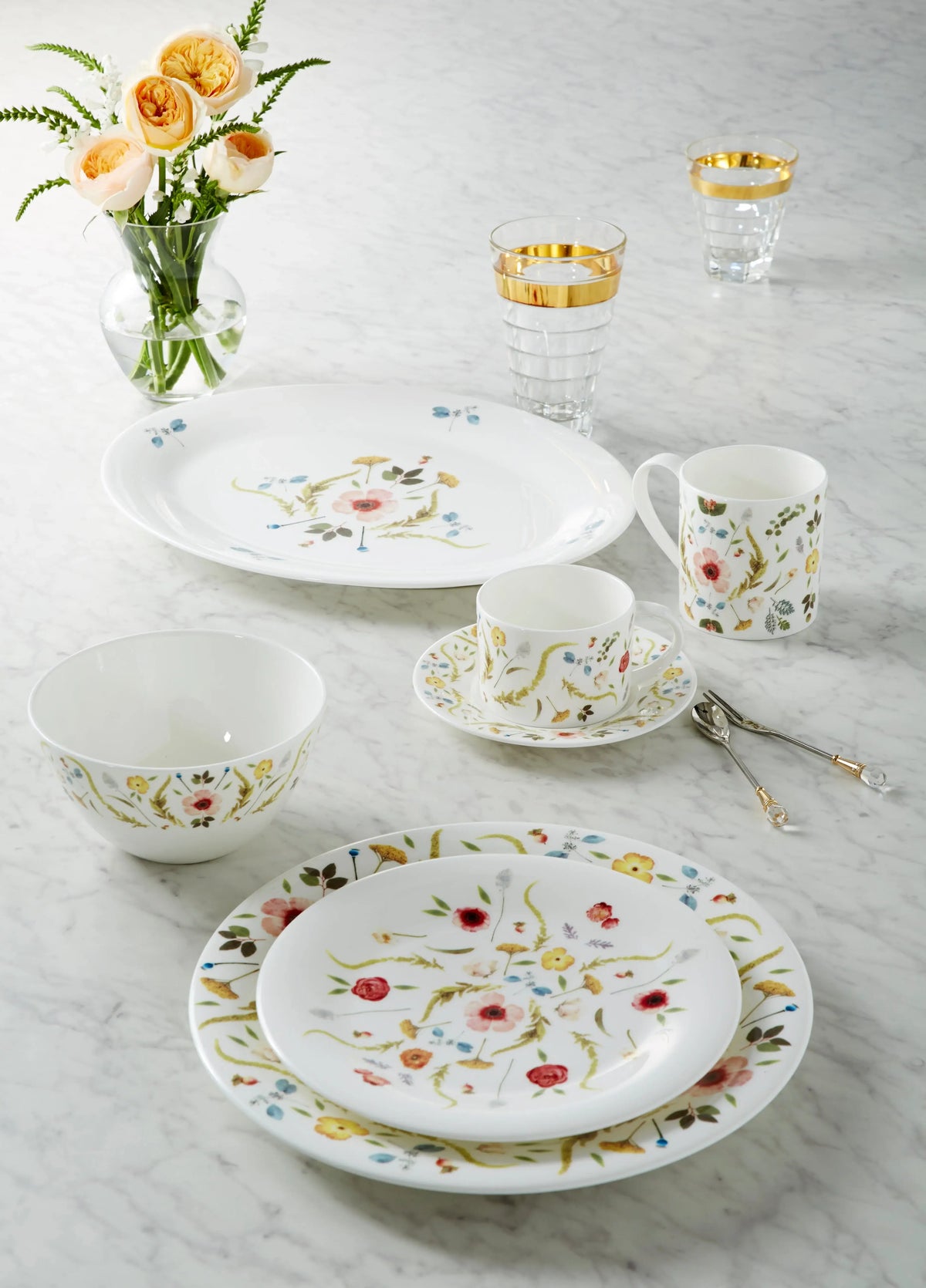 Scandinavian Floral Mug Set