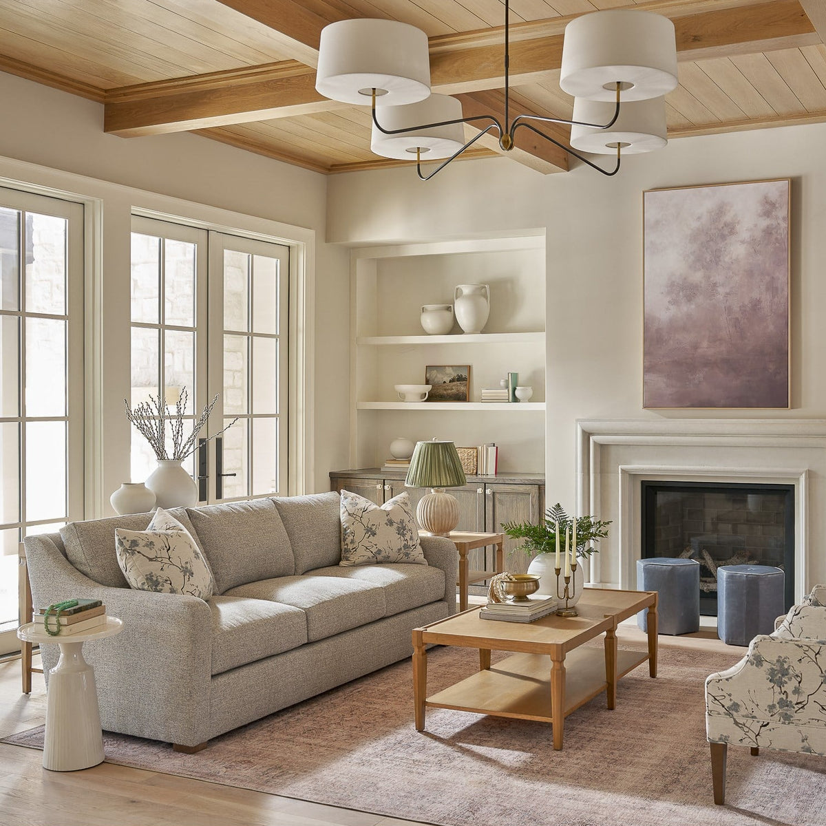 https://www.viewmastercms.com/assets/VMAPP_Universal_Furniture/image/ic/orig/U550_U550829_U550816_U550825_U58350518821_U58350716471_RS%20U454524_RS_V3.jpg