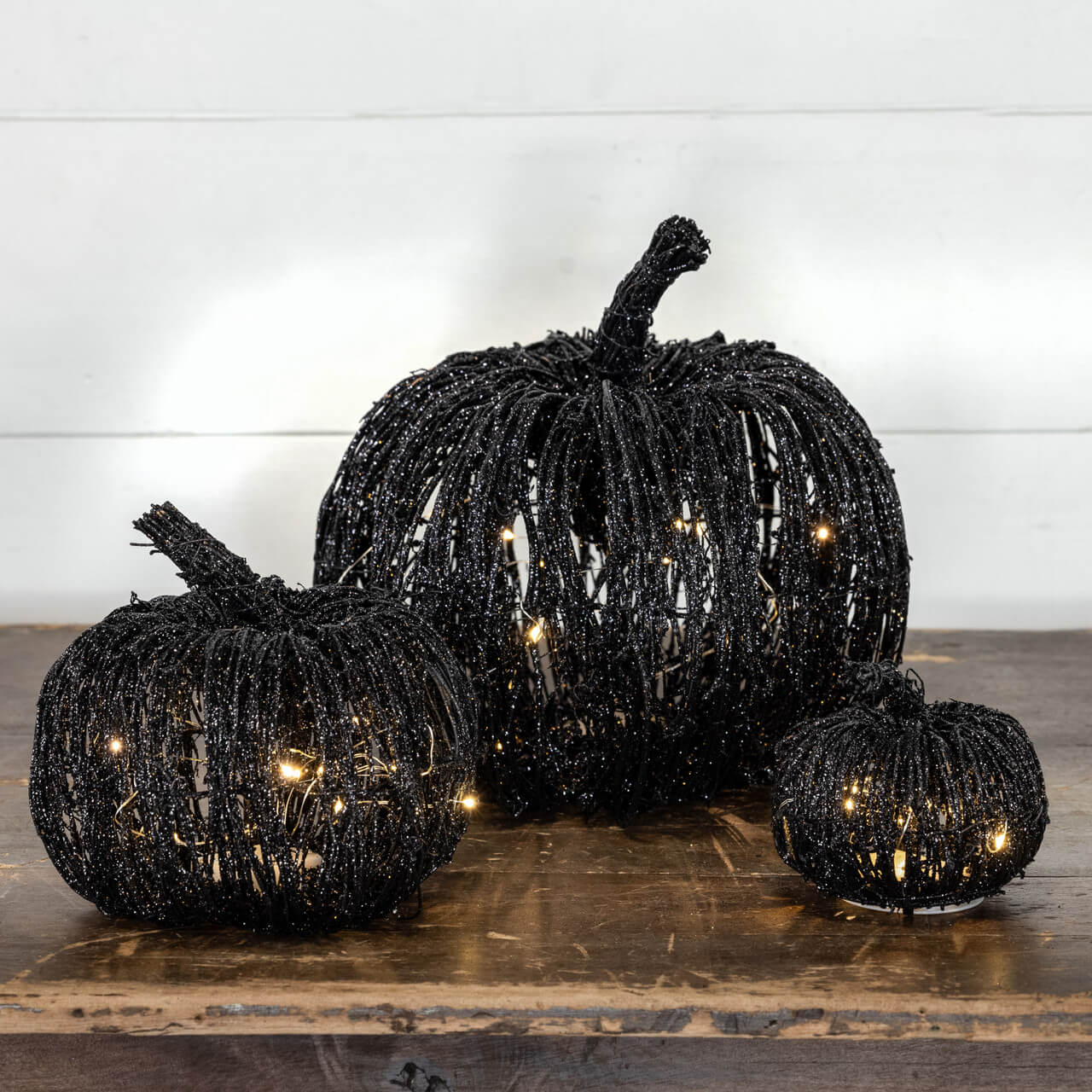 Lighted Black Glitter Rattan Pumpkin