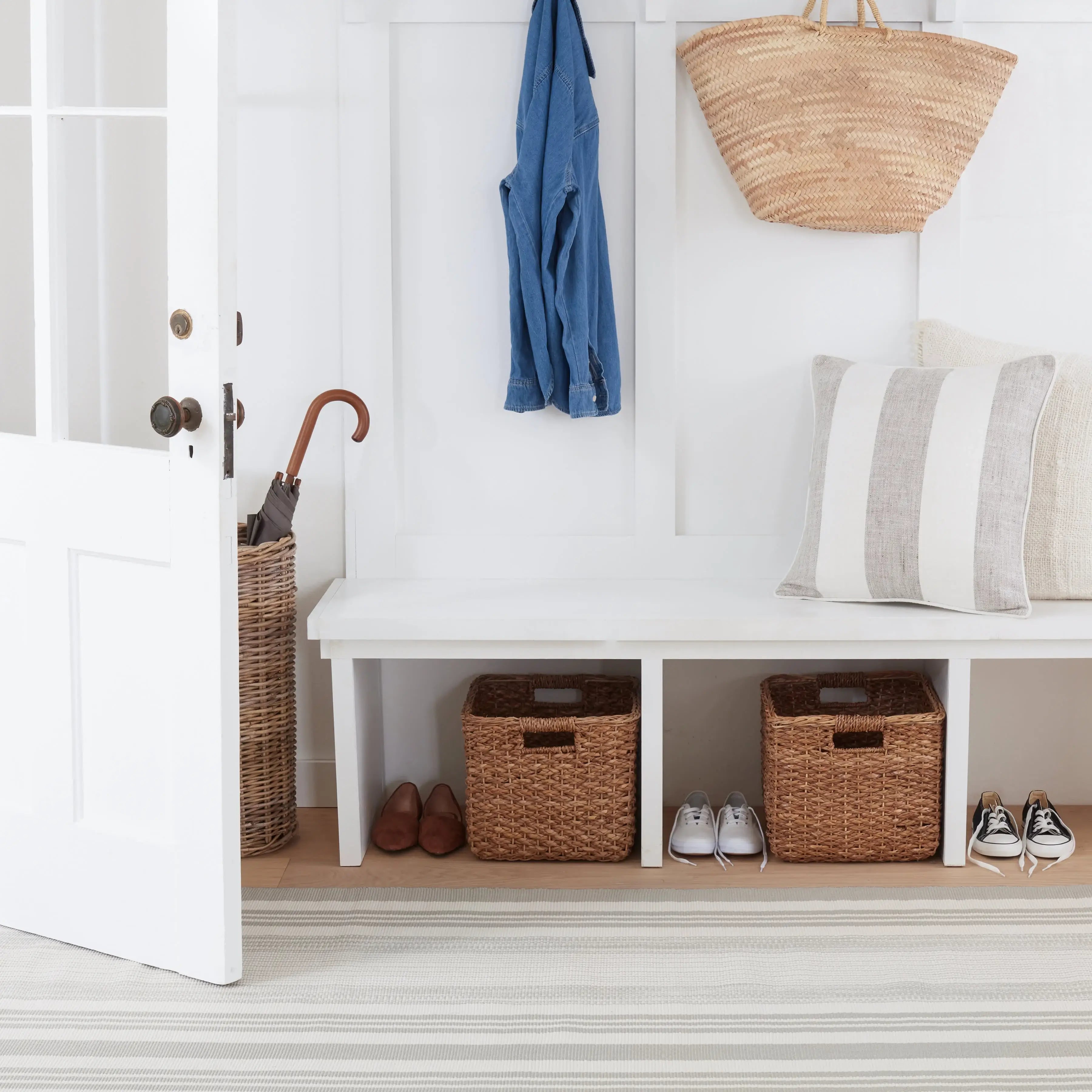 Dash & Albert Quincy Stripe Handwoven Indoor/Outdoor Rug