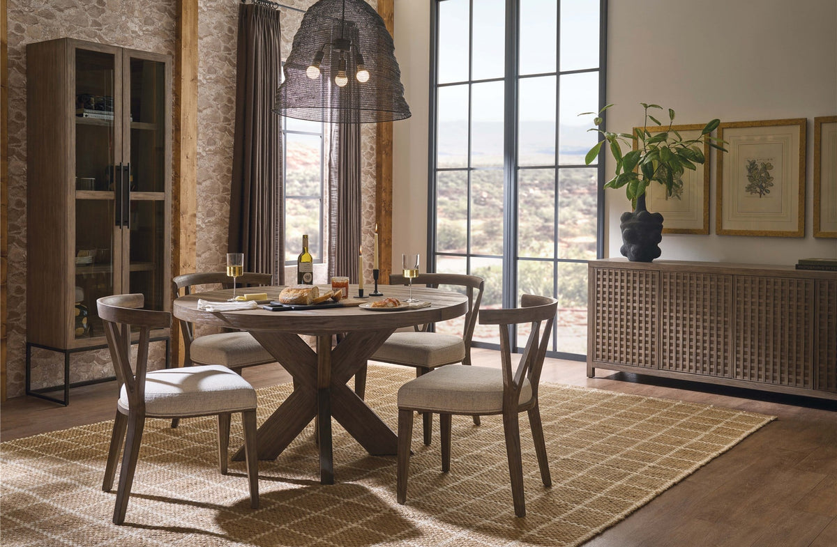 https://www.viewmastercms.com/assets/VMAPP_Universal_Furniture/image/ic/orig/rrd%20U462656_RS.jpg