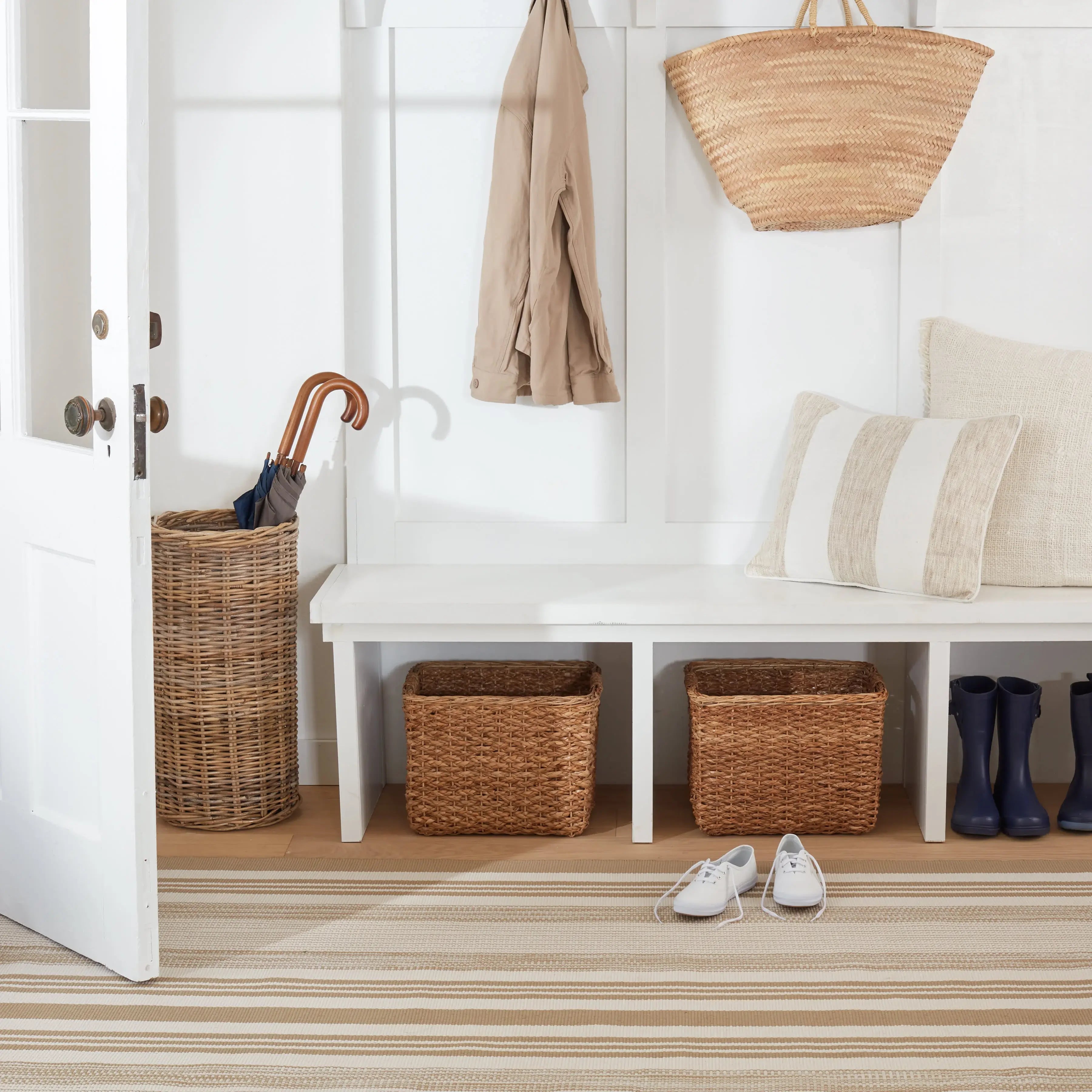 Dash & Albert Quincy Stripe Handwoven Indoor/Outdoor Rug