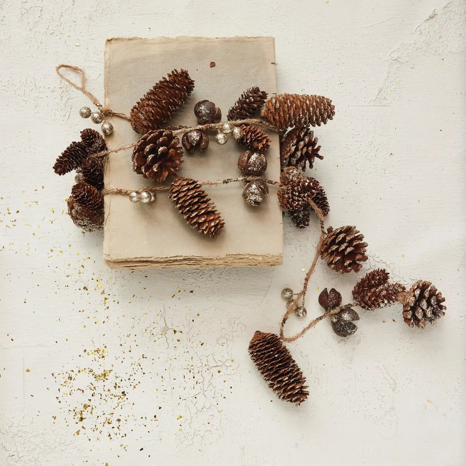 Pinecone Garland With Seed Pods & Glitter