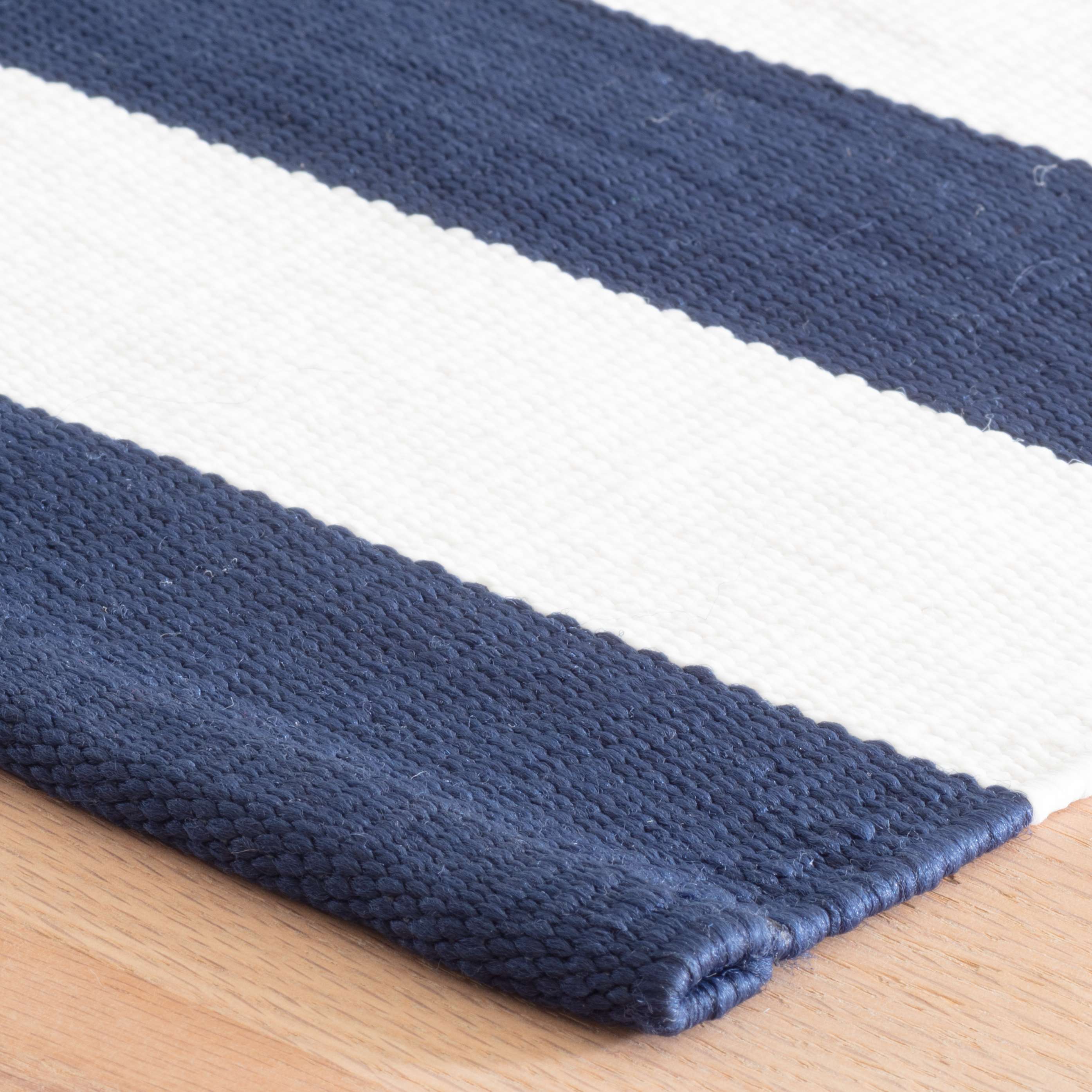Dash & Albert Catamaran Stripe Denim/White Indoor/Outdoor Rug