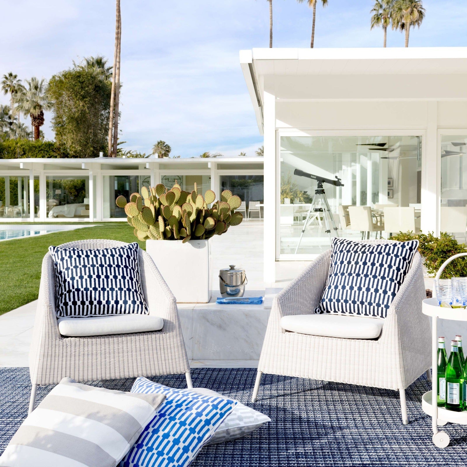 Dash & Albert Coco Blue Indoor/Outdoor Rug