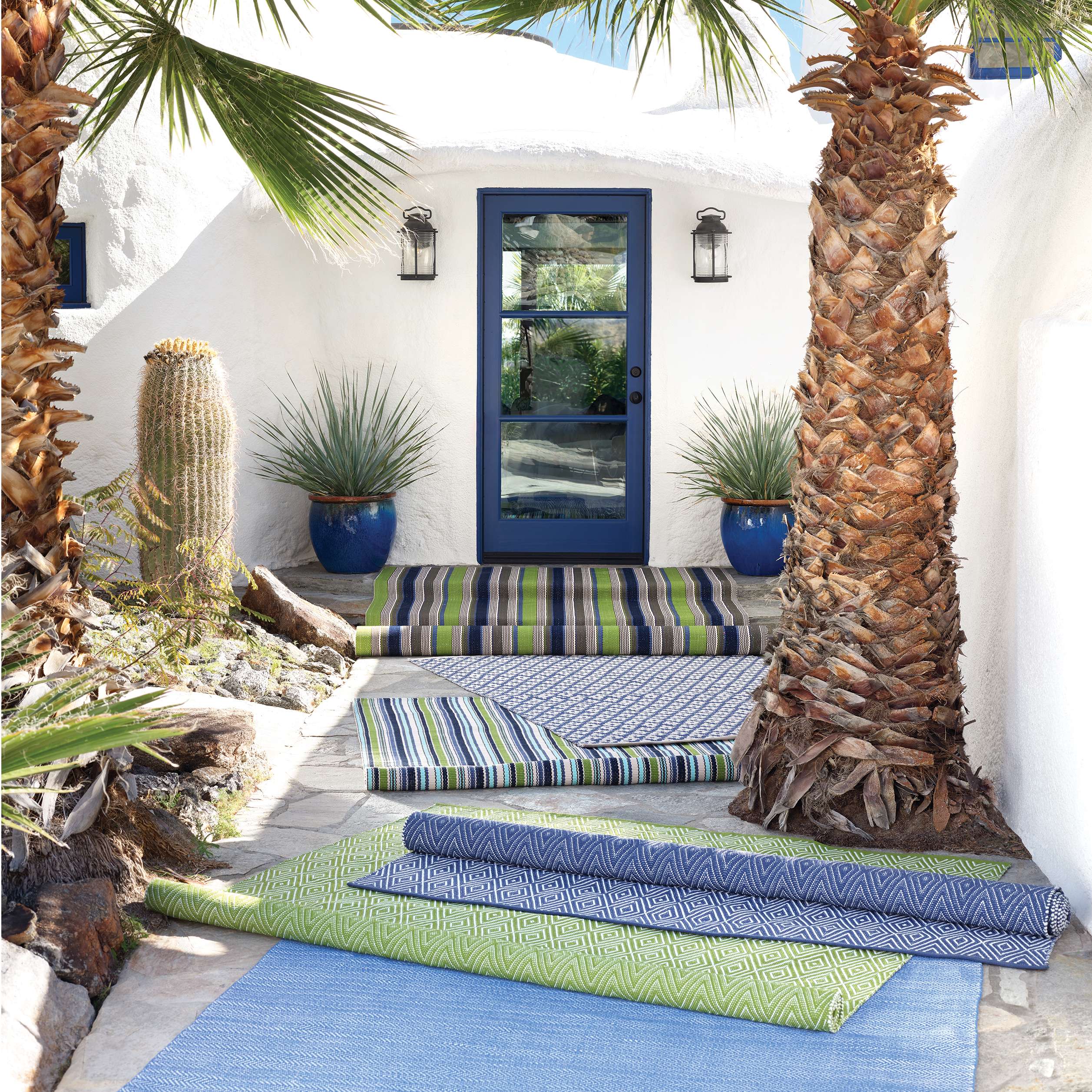 Dash & Albert Herringbone French Blue/White Indoor/Outdoor Rug