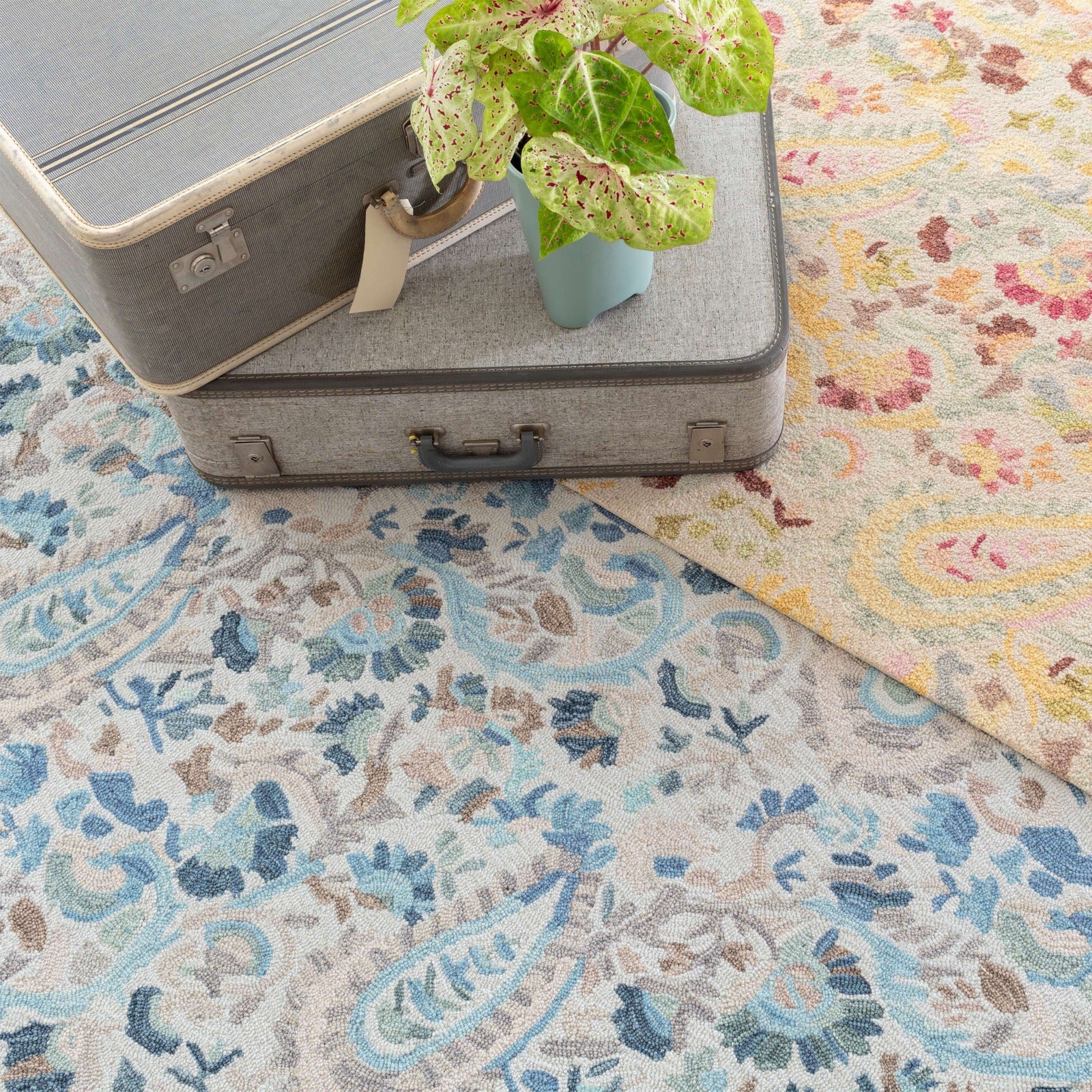 Dash & Albert Ines Blue Micro Hooked Wool Rug