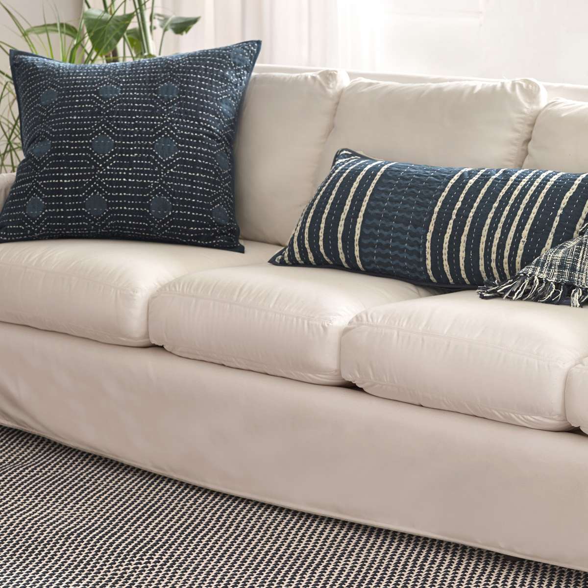 Dash & Albert Two-Tone Rope Navy/Ivory Indoor/Outdoor Rug