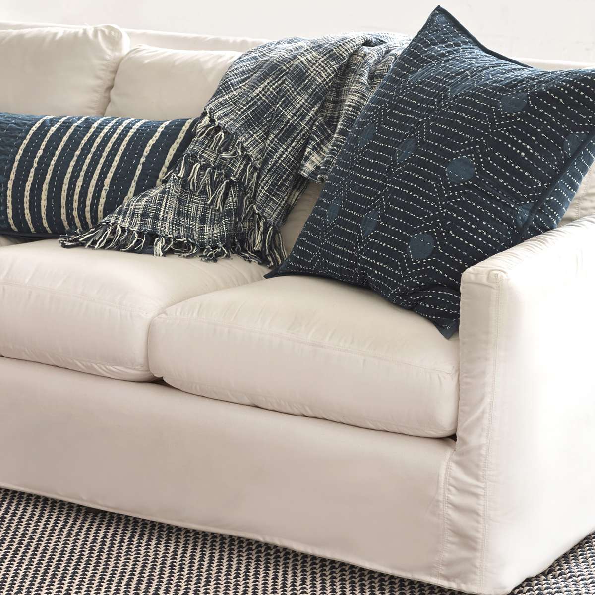 Dash & Albert Two-Tone Rope Navy/Ivory Indoor/Outdoor Rug