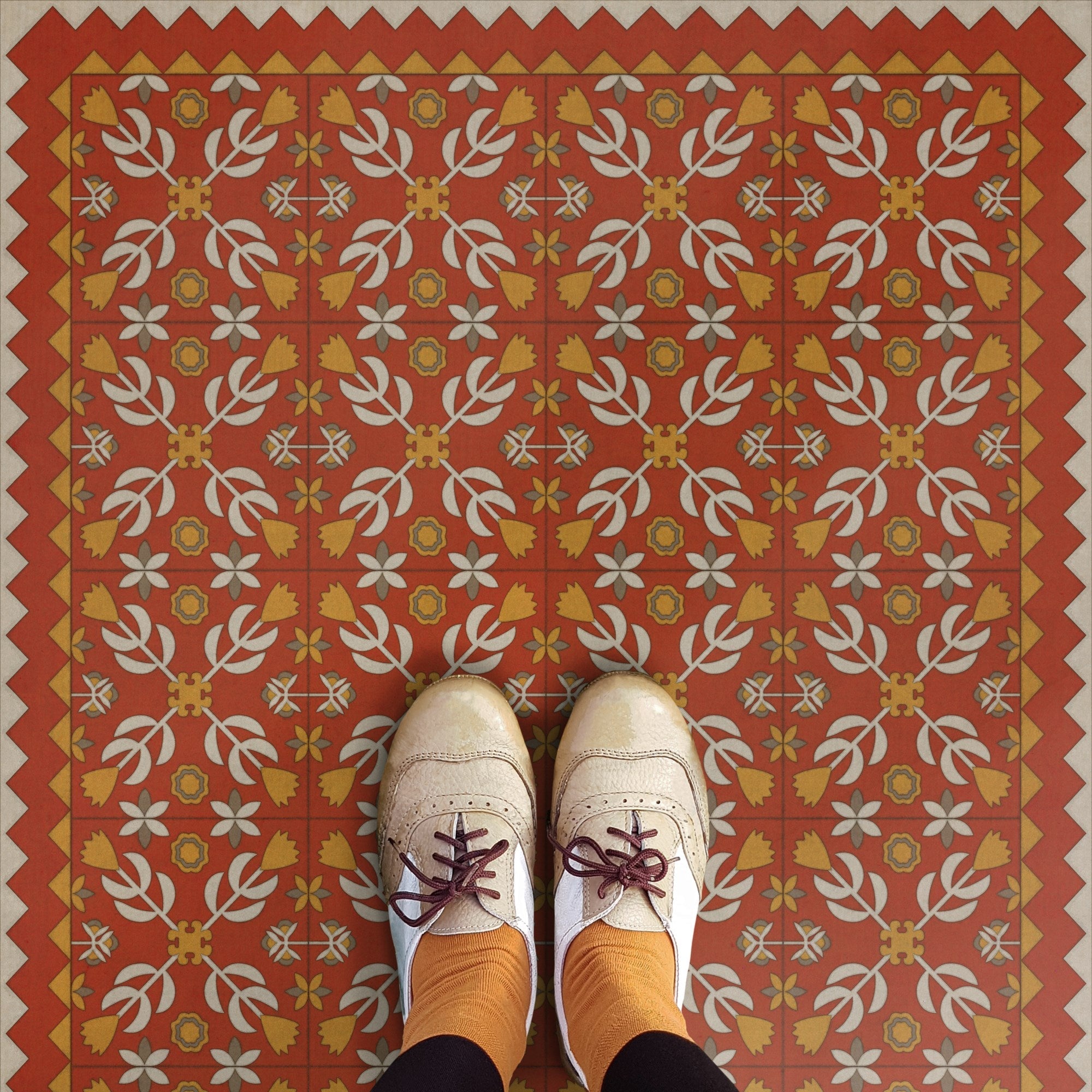 Folk Art Museum Floral Quilt Lay Of Last Minstrel Vinyl Floor Cloth