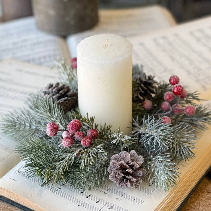 Frosted Fir &amp; Berry Candle Ring