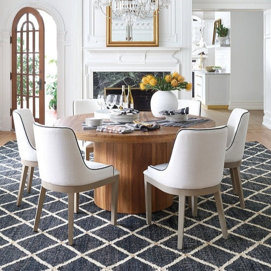 Kali Black Handwoven Jute Rug