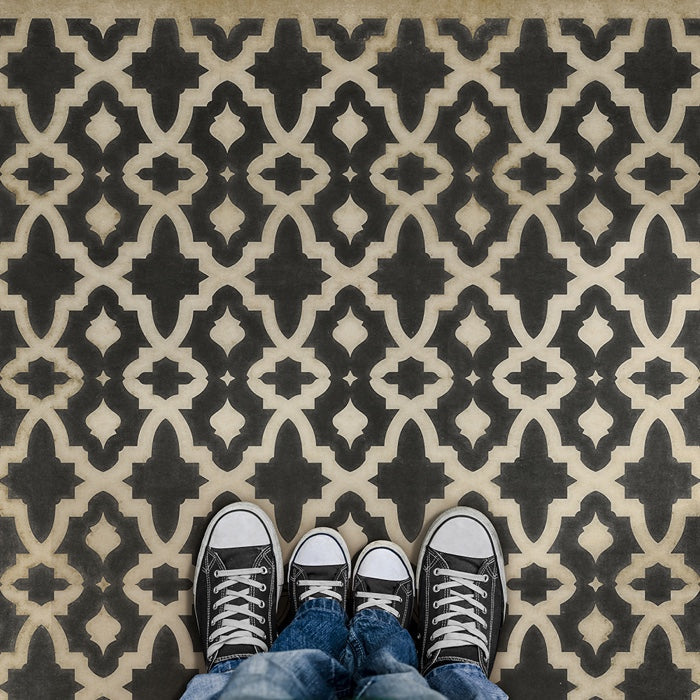 Pattern 31 Crows Vinyl Floor Cloth