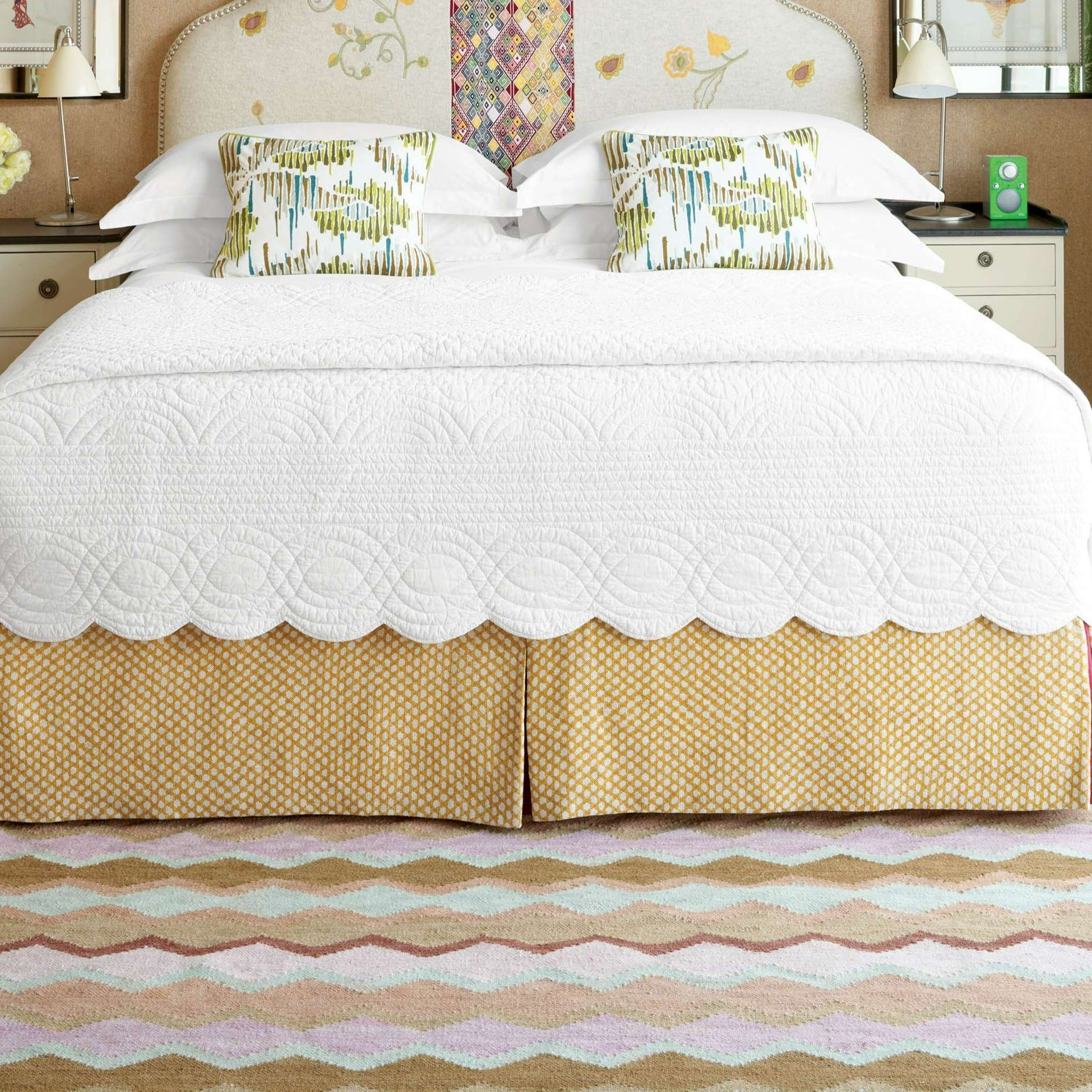 Pine Cone Hill Power Shake Scallop White Quilt