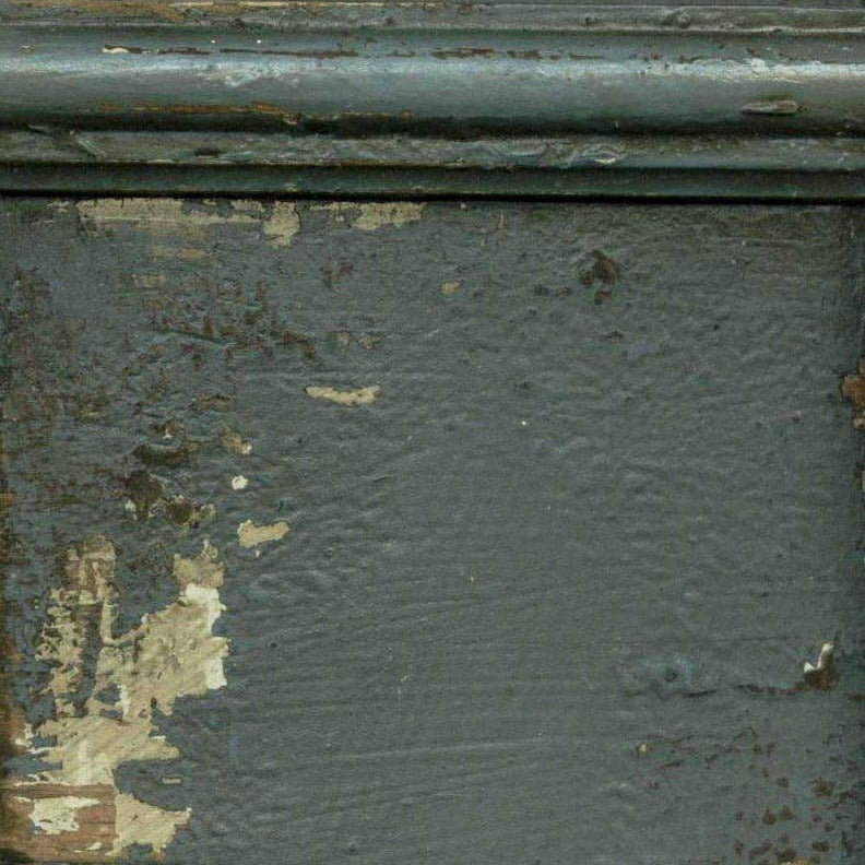 The Cottage Round Pedestal Table