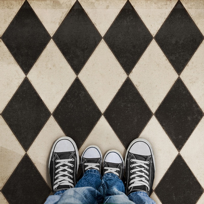 Williamsburg Diamonds Edward Vinyl Floor Cloth