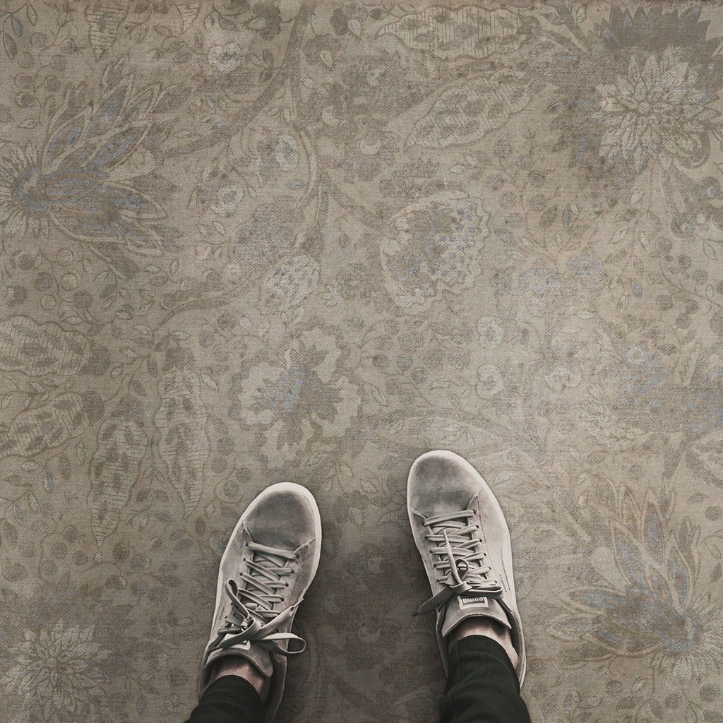 Williamsburg Garden Gate Robbed The Woods Vinyl Floor Cloth