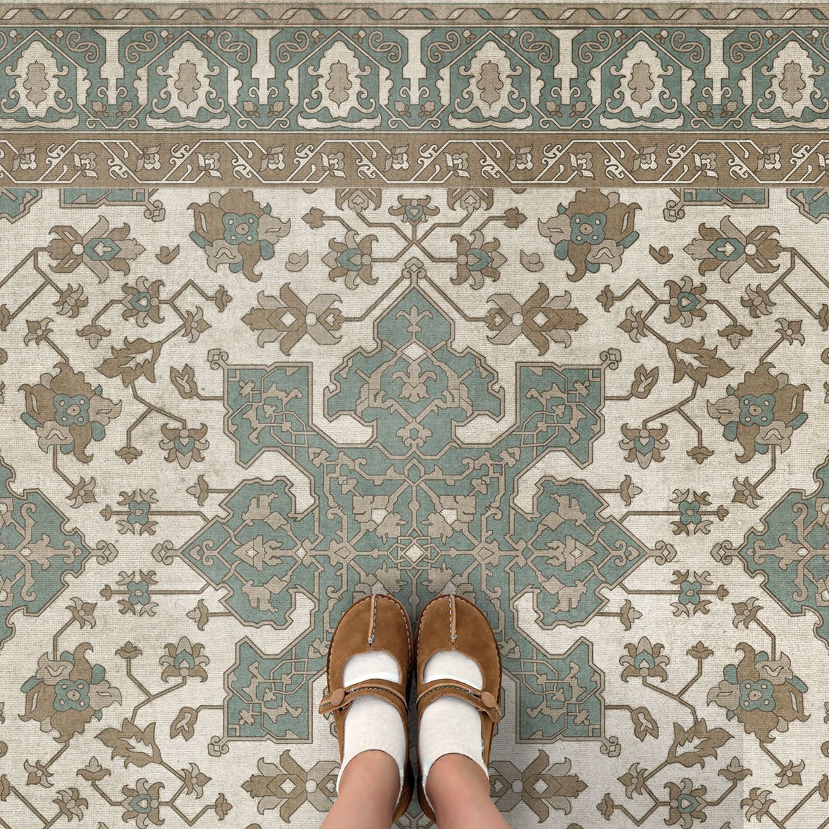 Williamsburg Star Ushak Fair Splendors Vinyl Floor Cloth