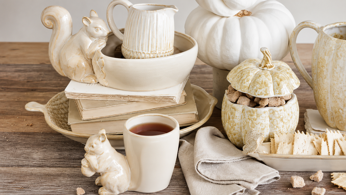 Thanksgiving & Fall Tabletop - A Cottage in the City