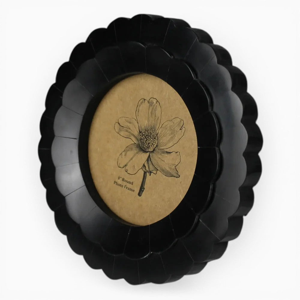 Petal Round Frame