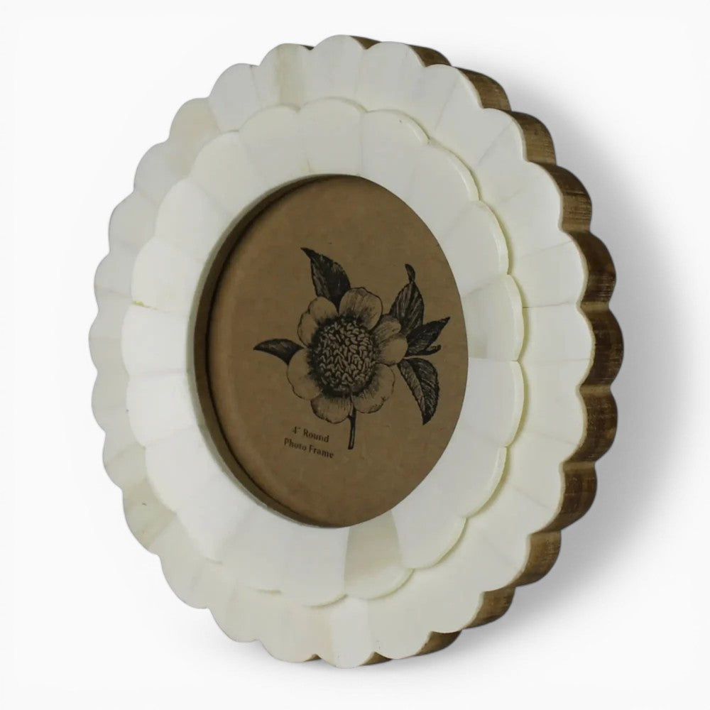 Petal Round Frame