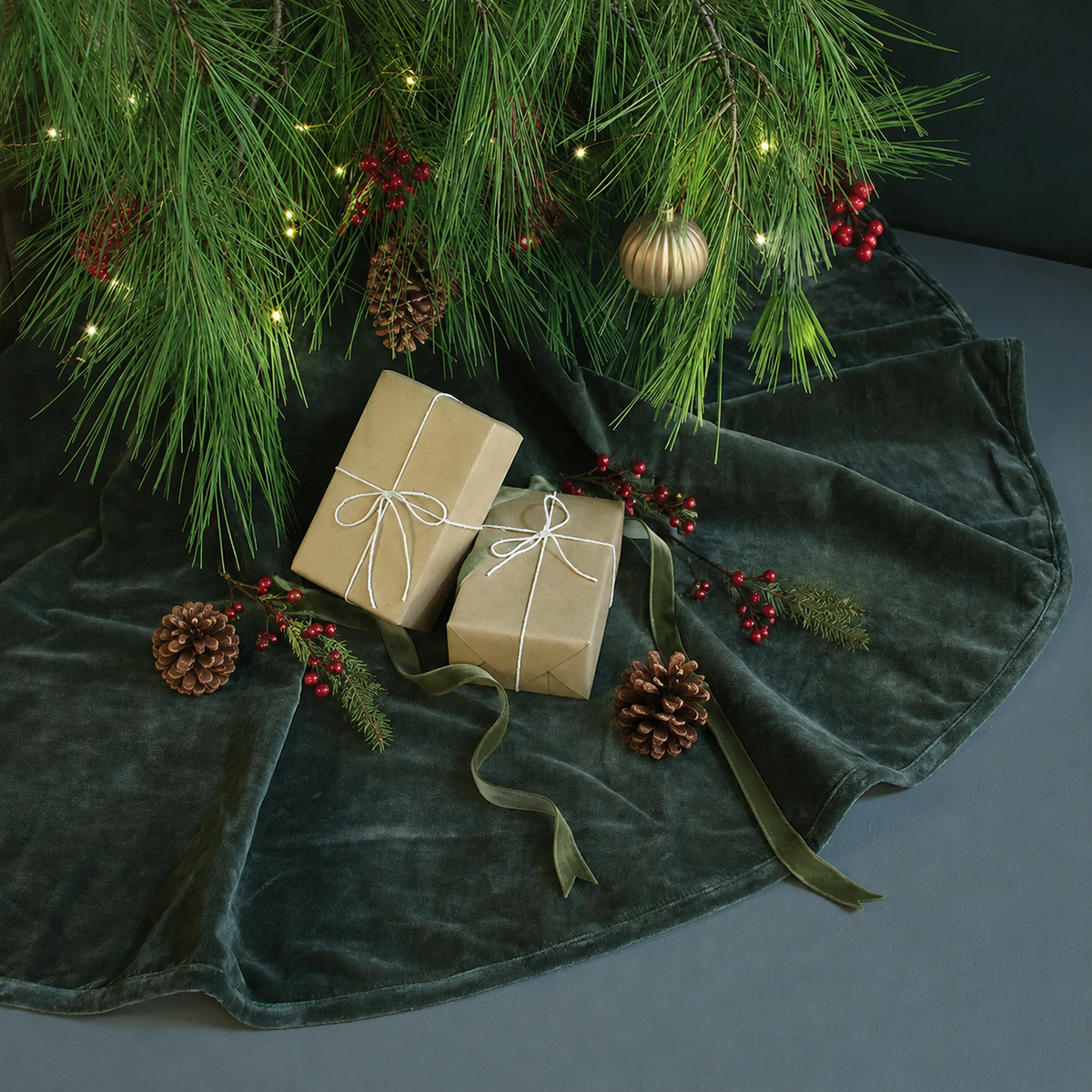 Velvet Tree Skirt