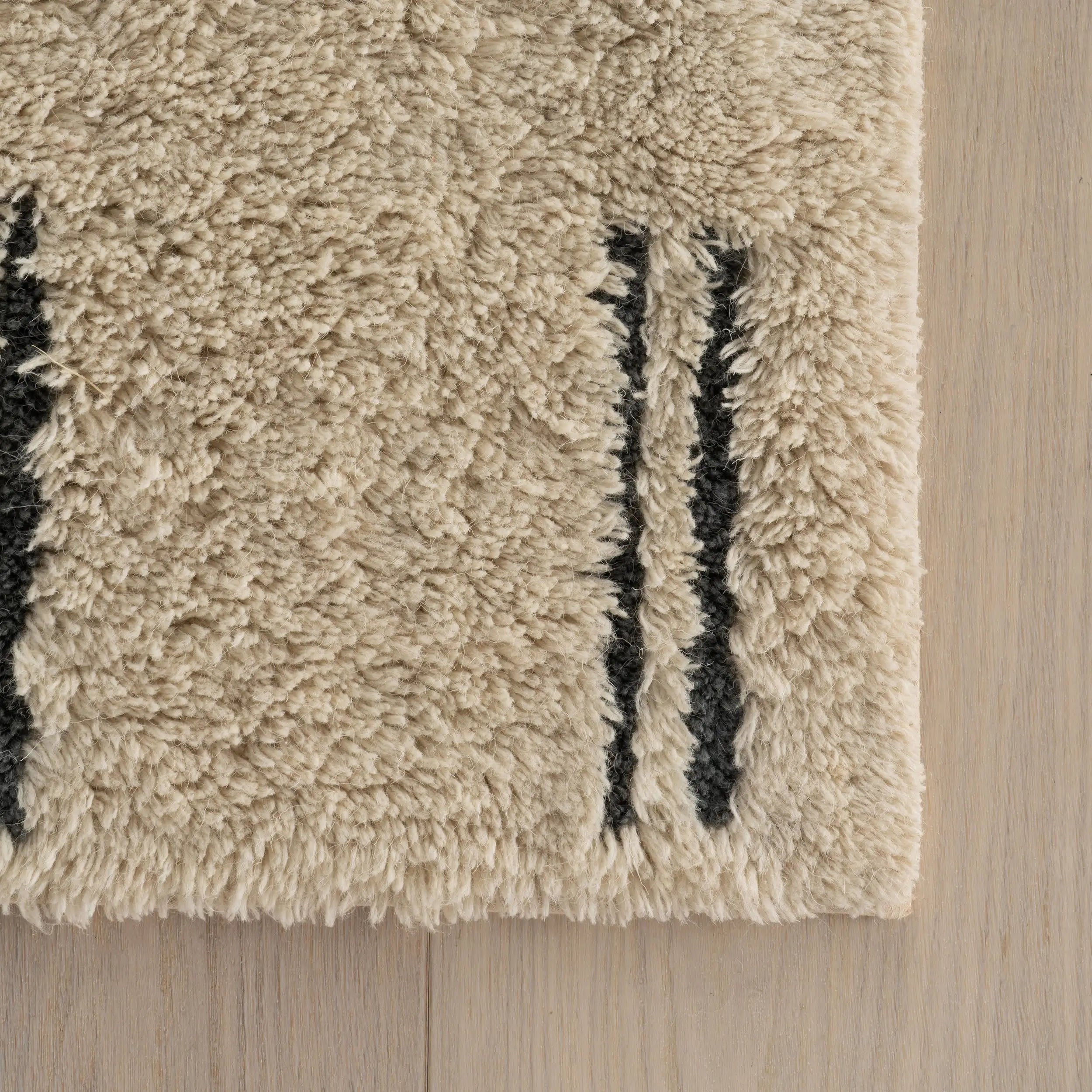 Dash & Albert Vina Handmade Washable Wool Rug