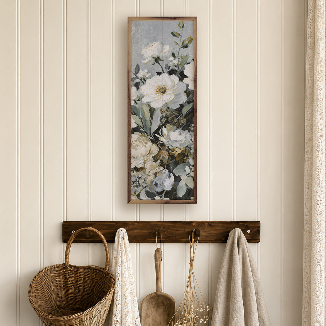 Ivory Wildflowers In Bloom Wood Framed Print