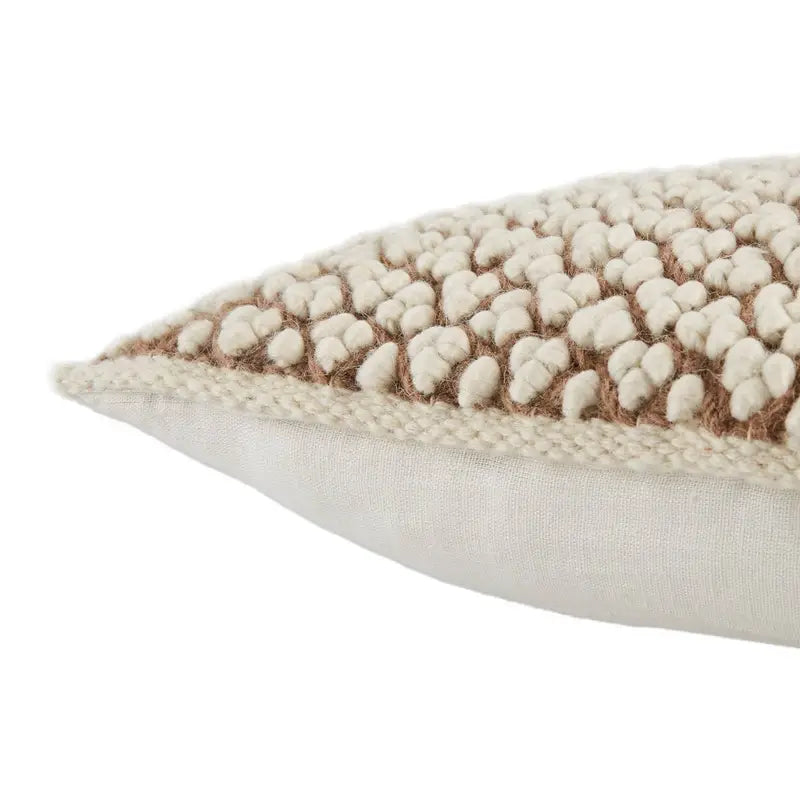 Jaipur Living Angora Madur Pillow