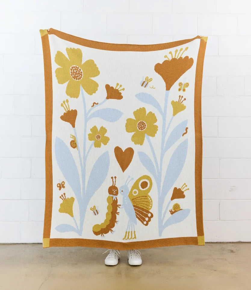 Biquette Bugs in Love Knit Blanket