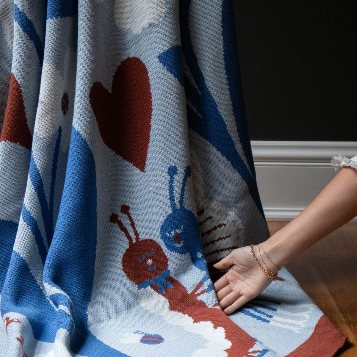 Biquette Bugs in Love Knit Blanket