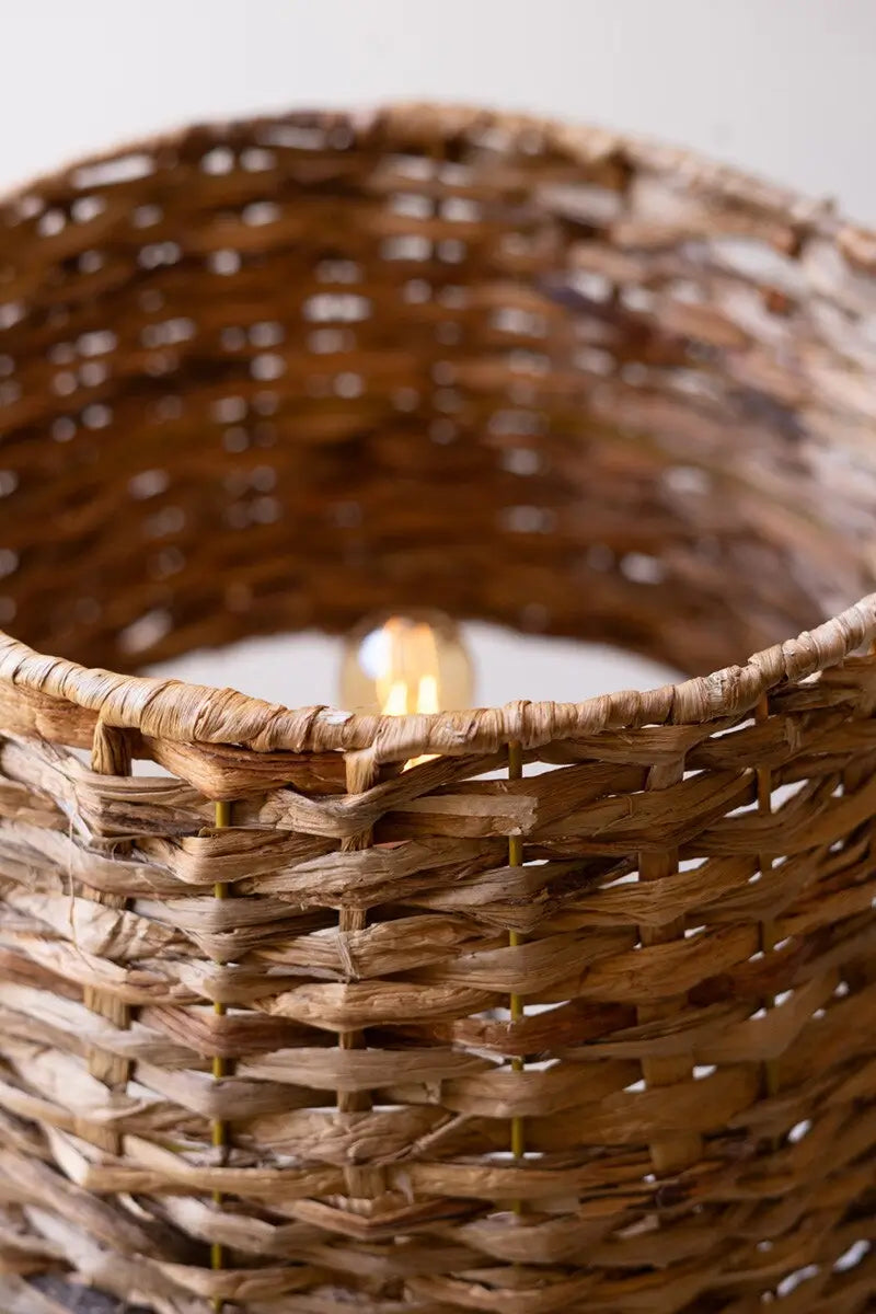 Driftwood Table Lamp With Woven Seagrass Shade